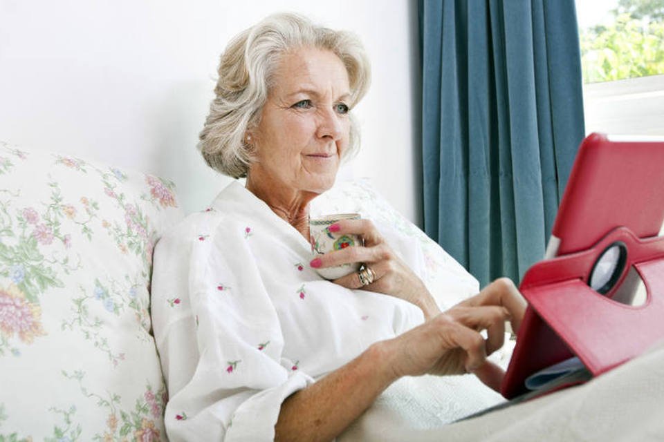35% dos idosos já usam redes sociais nos EUA