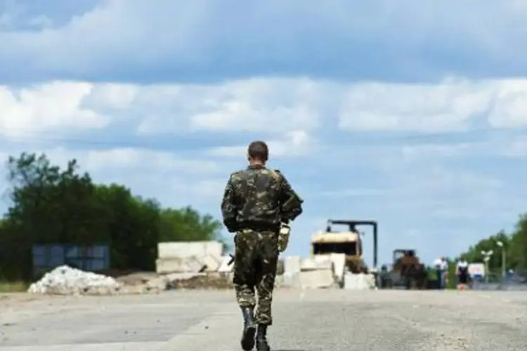 
	Separatista pr&oacute;-R&uacute;ssia: combates tamb&eacute;m chegaram hoje a Donetsk
 (John MacDougall/AFP)