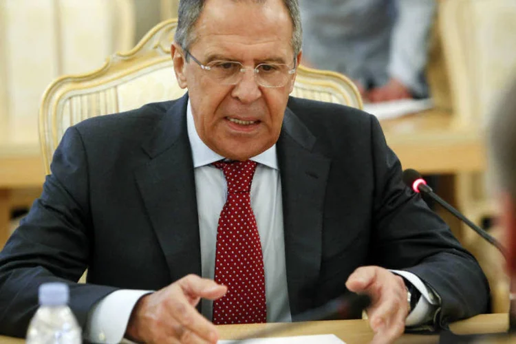 
	O ministro das Rela&ccedil;&otilde;es Exteriores russo, Sergei Lavrov: Moscou reiterou a postura do Kremlin de considerar inaceit&aacute;vel que a ren&uacute;ncia do presidente s&iacute;rio, Bashar al Assad
 (Sergei Karpukhin/Reuters)