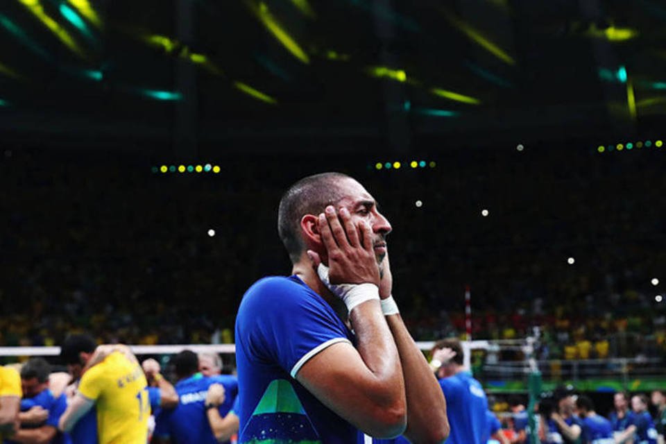 Serginho deixa seleção de vôlei e sonha com vida normal