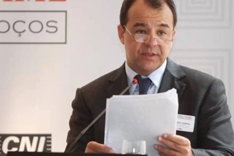 Cabral: "A verdade é que é a frota dos bondinhos é uma frota sucateada. É uma frota onde foram reformados alguns bondes e outros não" (Denis Ribeiro)