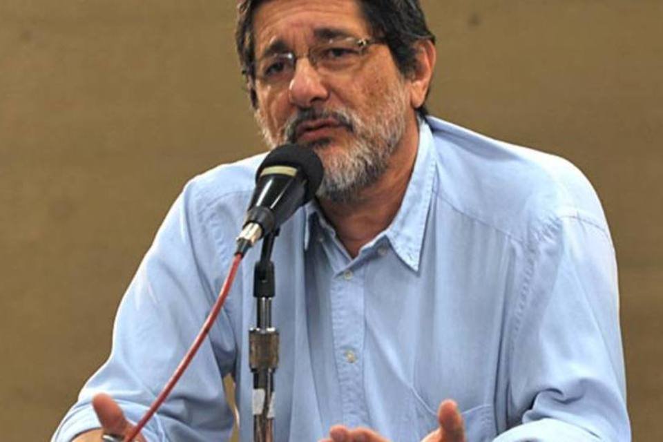 Fiscalização mais rigorosa fez produção cair, diz Gabrielli