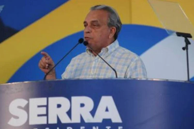 O senador Sérgio Guerra, coordenador da campanha do PSDB à Presidência da República, pode ser o vice de José Serra.  (.)