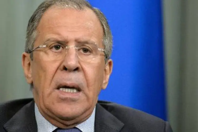 
	O chanceler russo Serguei Lavrov: o ministro acrescentou que as autoridades russas v&atilde;o trabalhar com as s&iacute;rias para determinar a autoria do ataque
 (Yuri Kadobnov/AFP)