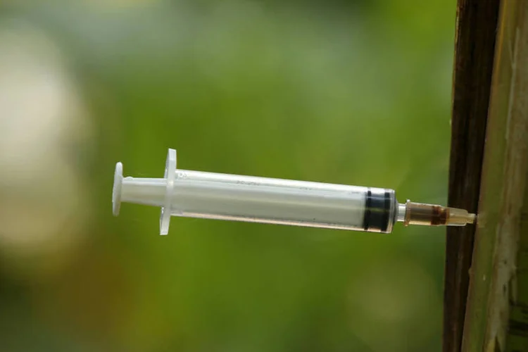 
	Drogas: fentanil, usado por toxic&ocirc;manos para aumentar a pot&ecirc;ncia da hero&iacute;na, est&aacute; ligado diretamente a mais de 700 mortes em dois anos
 (Kham / Reuters)
