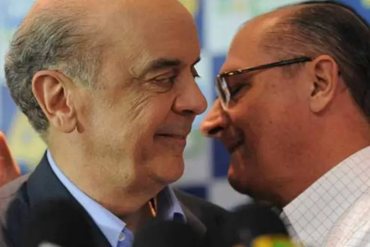 José Serra e Geraldo Alckmin: nova equipe se distancia da gestão passada (Fabio Rodrigues Pozzebom/AGÊNCIA BRASIL)