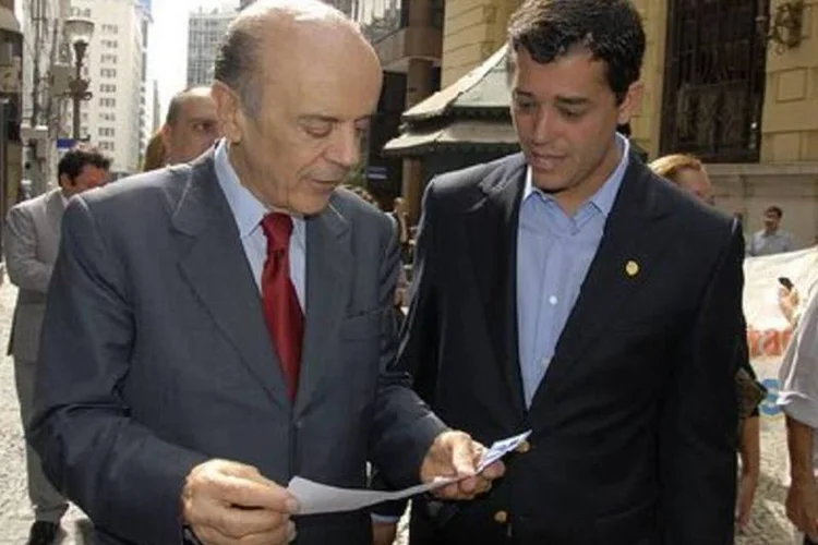 O vice de José Serra não foi só o relator do Ficha Limpa: ele também já foi alvo de CPI e gastou R$ 95 mil em seu site. (.)