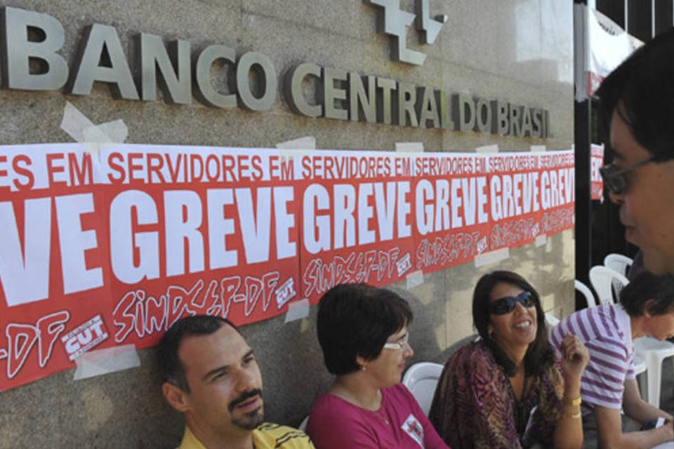 Servidores do Banco Central fazem paralisação de 24 horas