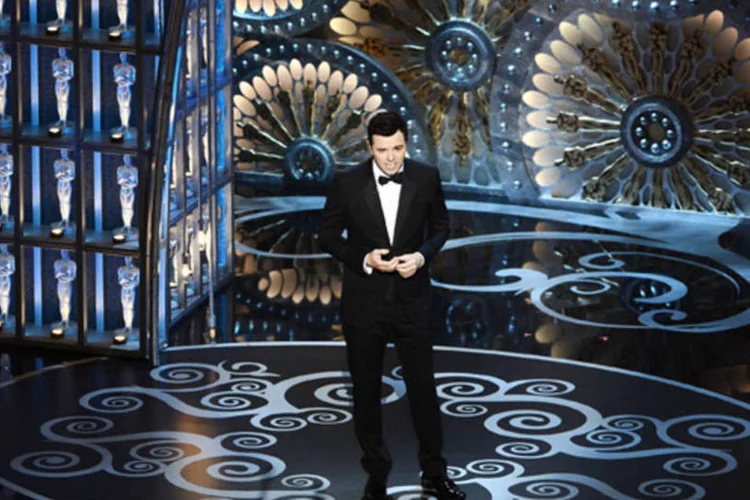 
	Impulsionado pela farta temporada de filmes de grande bilheteria e a intriga sobre estreia de MacFarlane como apresentador, o show cresceu 11% entre o p&uacute;blico de 18 a 49 anos de idade
 (Kevin Winter/Getty Images)
