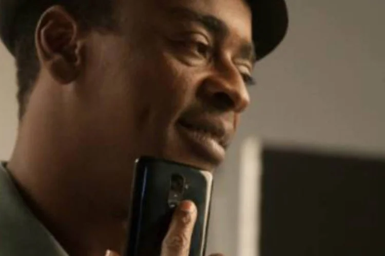 Seu Jorge em campanha da LG: marca focou seus investimentos em, basicamente, dois nomes. O primeiro é Seu Jorge - cantor, ator e compositor brasileiro (Divulgação)