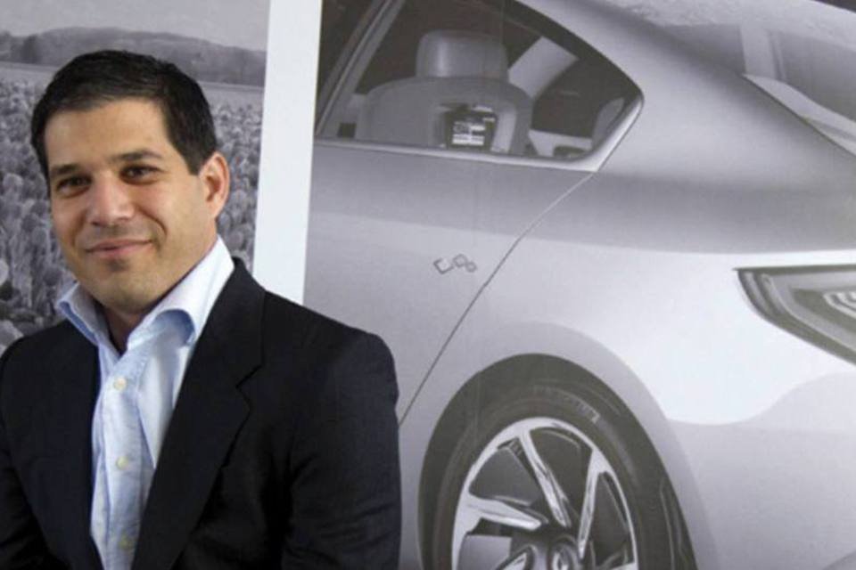 Shai Agassi troca ERPs por carros elétricos
