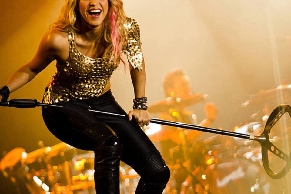 
	Shakira se apresenta no Palco Mundo do Rock in Rio: o e-mail traria amea&ccedil;as de morte, embora n&atilde;o estabelece v&iacute;nculos entre a artista e a mensagem intimidat&oacute;ria
 (Maurício Santana / Grudaemmim)