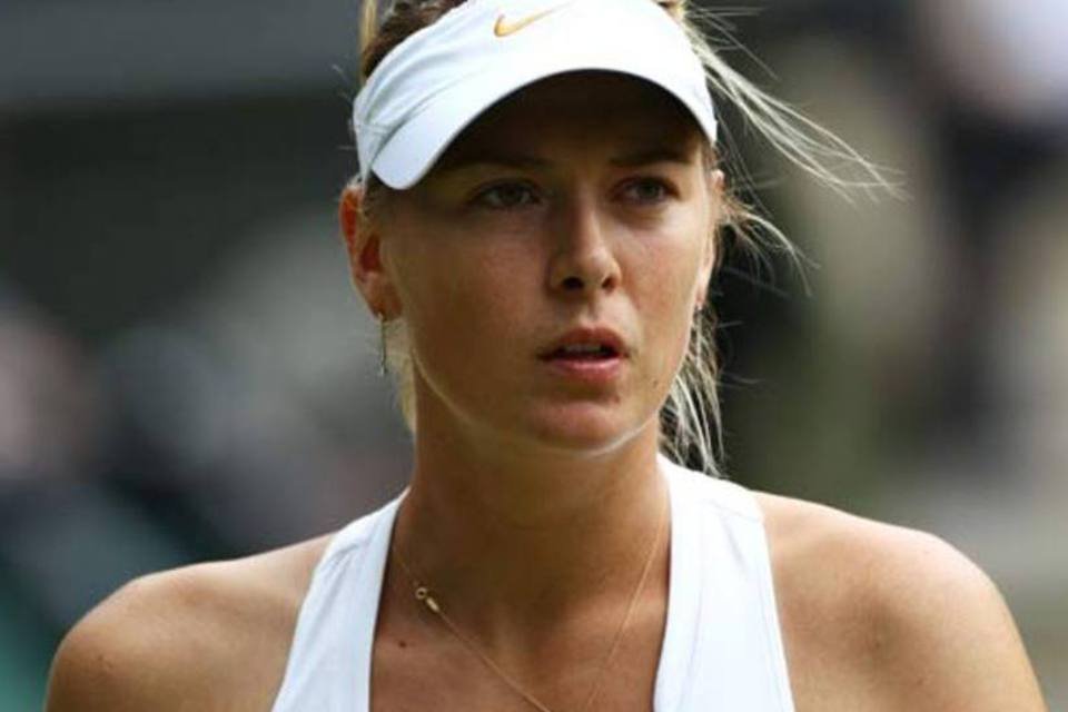 Sharapova é campeã em Roland Garros e faz história