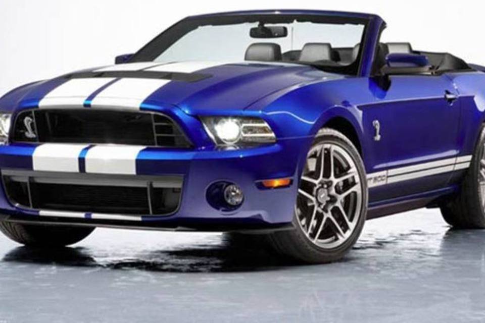 Ford revela Shelby GT500 conversível