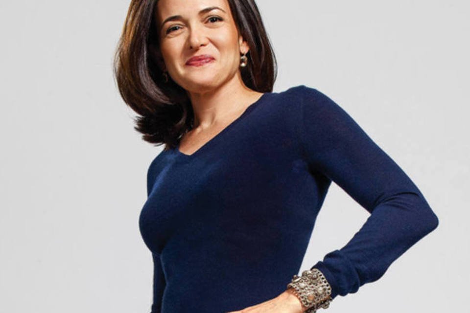 Sheryl Sandberg diz que mulheres podem chorar no trabalho