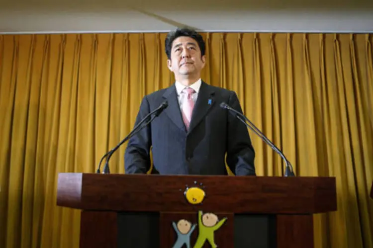 
	Futuro premi&ecirc; do Jap&atilde;o, Shinzo Abe deve ser empossado na quarta, quando deve indicar tamb&eacute;m seu gabinete
 (Toru Hanai/Reuters)