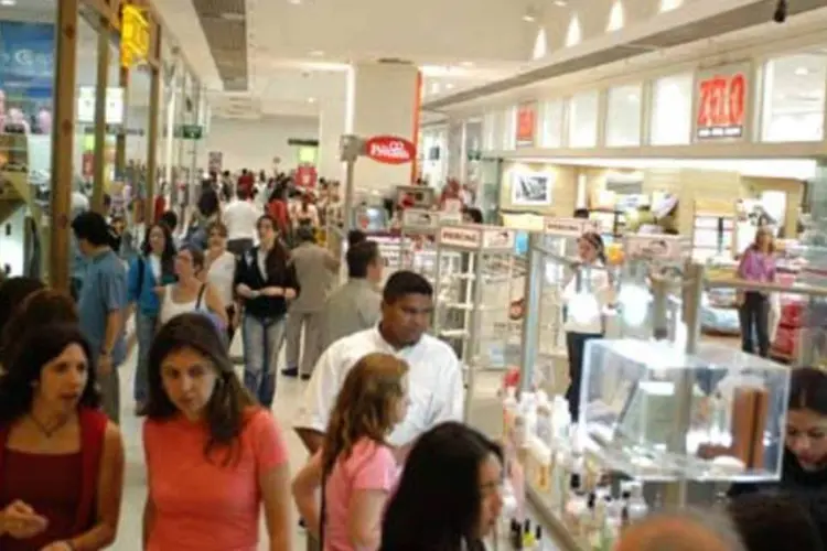 As vendas em shoppings center devem crescer principalmente nos setores de informática e eletroeletrônicos (Arquivo/Site Exame)