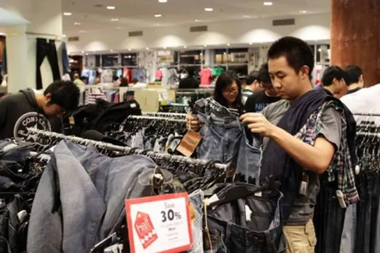 Shopping nos EUA: preços de importação de bens de consumo aumentaram 0,3% (Brendon Thorne/Getty Images)