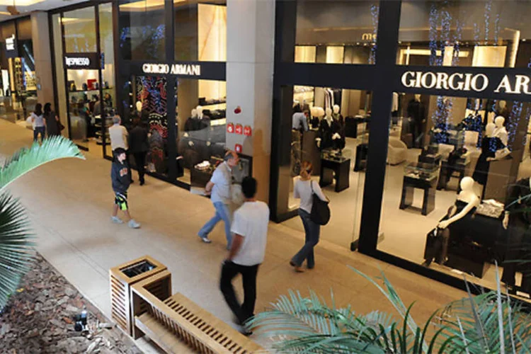 Shopping em São Paulo: comércio é exemplo típico de setor com vagas sazonais (.)