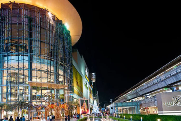 Siam Paragon: um dos maiores shoppings de toda a Ásia é o segundo local mais "instagramado" do ano, de acordo com números do Instagram (Flickr/Siam Paragon)