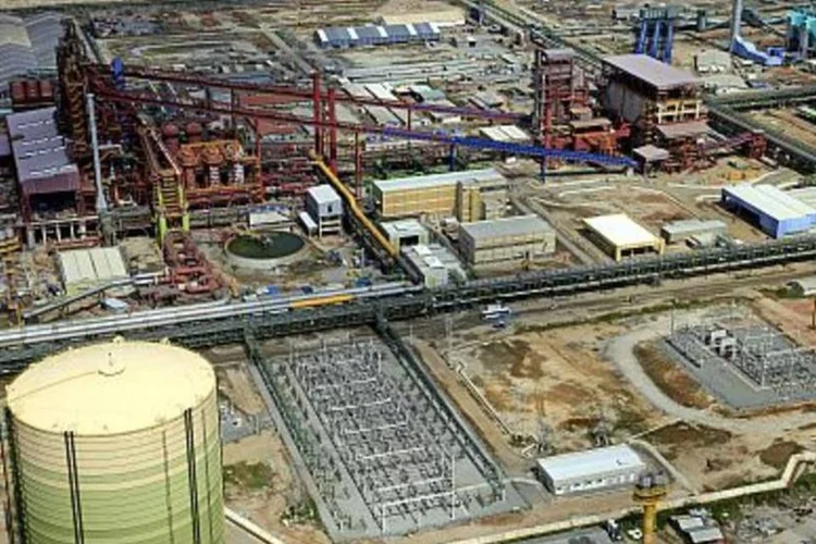 Mineradora apresentou receita operacional de R$ 13 bi no primeiro trimestre de 2010, 8,1% a mais que no último de 2009 (.)