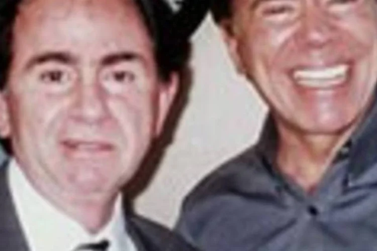 Luiz Sebastião Sandoval ao lado de Silvio Santos