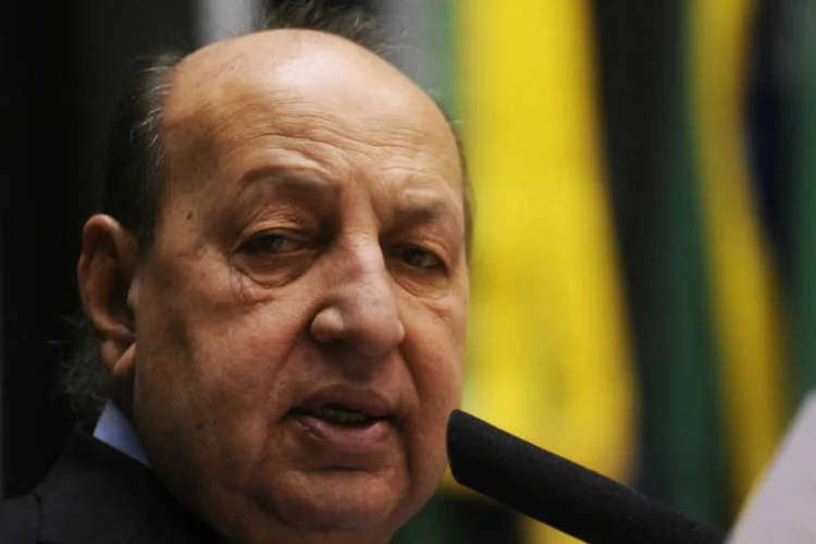 
	Sim&atilde;o Sessim (PP-RJ): o deputado do PP foi acusado pelo ex-diretor da estatal Paulo Roberto Costa de ter solicitado um repasse de R$ 200 mil
 (Leonardo Prado/Câmara dos Deputados)