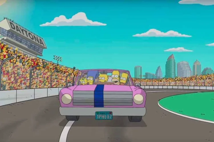 
	Simpsons em chamada da Nascar: nem os Simpsons escaparam da brincadeira e protagonizaram uma das chamadas
 (Reprodução/Youtube)