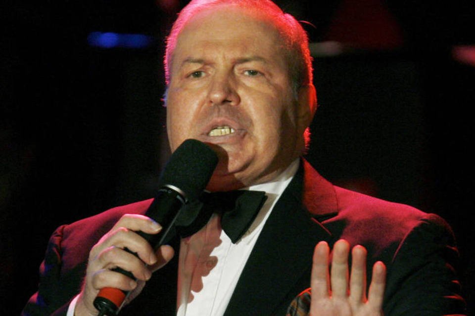 Frank Sinatra Jr. morre aos 72 anos