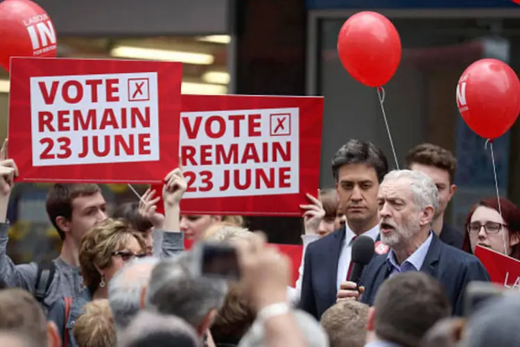 
	UE: em uma carta publicada no jornal The Guardian, os l&iacute;deres consideraram que &quot;os benef&iacute;cios sociais e culturais de permanecer na UE superam as vantagens de sair&quot;
 (Christopher Furlong / Getty Image)