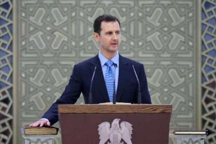 
	O presidente s&iacute;rio, Bashar al-Assad: coaliz&atilde;o visa combater jihadistas do EI
 (AFP)