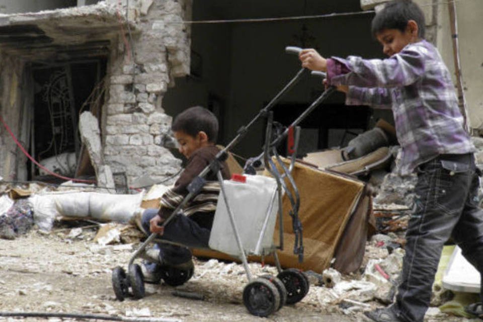 ONGs pedem US$ 1,4 bi para crianças sírias voltarem a escola