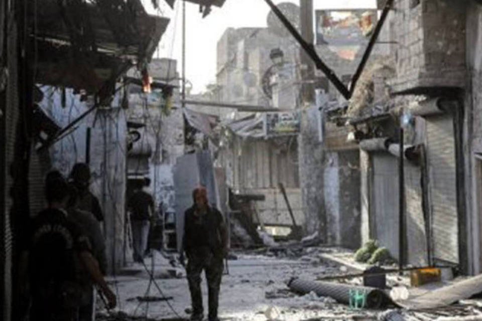 Bombardeios matam 12 na Síria