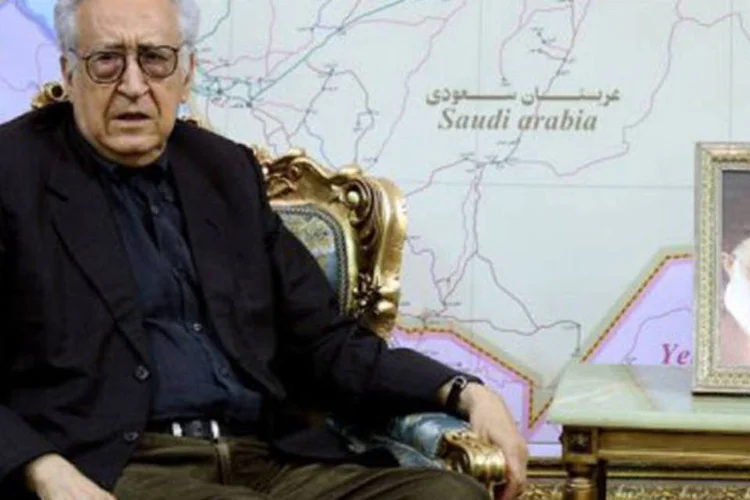 
	O mediador da ONU para a S&iacute;ria, Lakhdar Brahimi: ele &nbsp;&quot;ressaltou a urg&ecirc;ncia de p&ocirc;r fim ao banho de sangue&quot;
 (Atta Kenare/AFP)