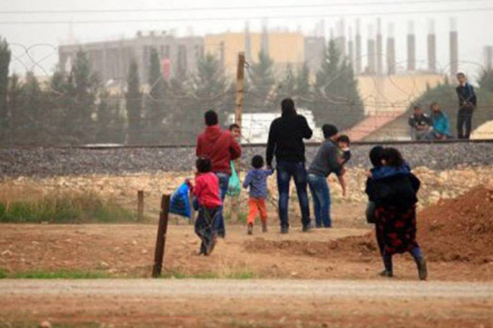 Cerca de 9 mil refugiados fogem da Síria para a Turquia
