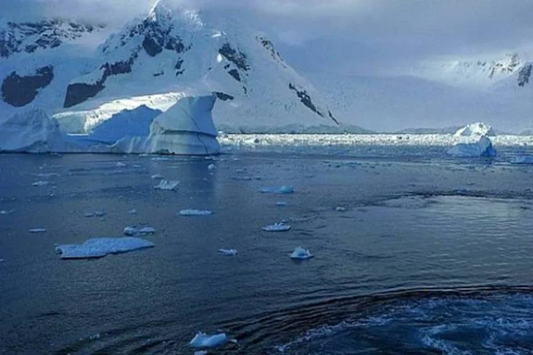 Antártica: Base brasileira era controlada pela Marinha; Inquérito foi aberto para investigar incidente (Warren Talbot/Flickr)