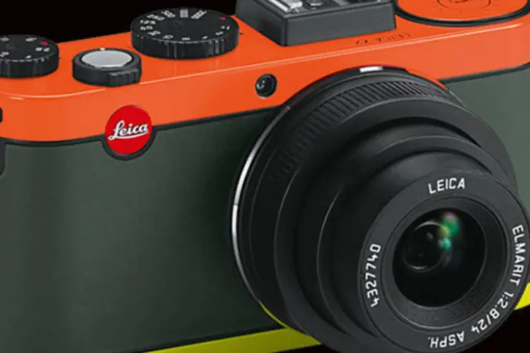 Leica: renomado designer da Apple, Jony Ive, irá desenhar edição limitada de câmera da marca alemã que, depois, será leiloada (Leica/Divulgação)