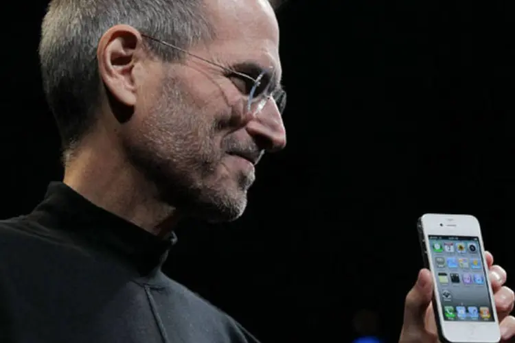 Steve Jobs e iPhone 4: cinco anos depois da chegada do smartphone ao mercado mundial, Apple pode comemorar a trajetória bem sucedida do iPhone (Justin Sullivan/Getty Images)