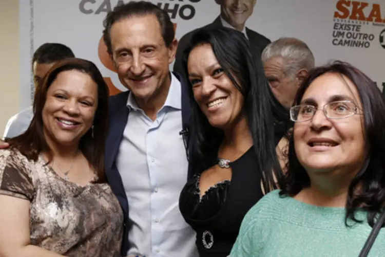 O candidato Paulo Skaf se encontra com lideranças femininas, em São Paulo (Ayrton Vignola/Skaf 15)