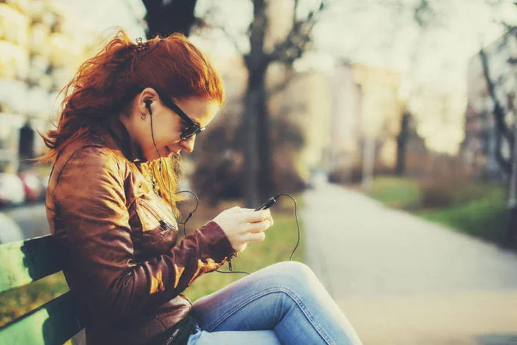 
	Smartphones: 68,4 milh&otilde;es de brasileiros se conectam &agrave; internet por meio dos aparelhos
 (Thinkstock/Marjan_Apostolovic)