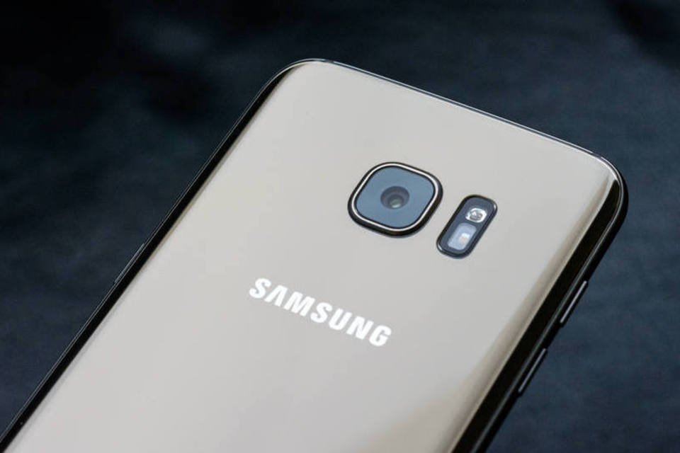 Smartphone Galaxy S7 edge (Divulgação/Samsung)