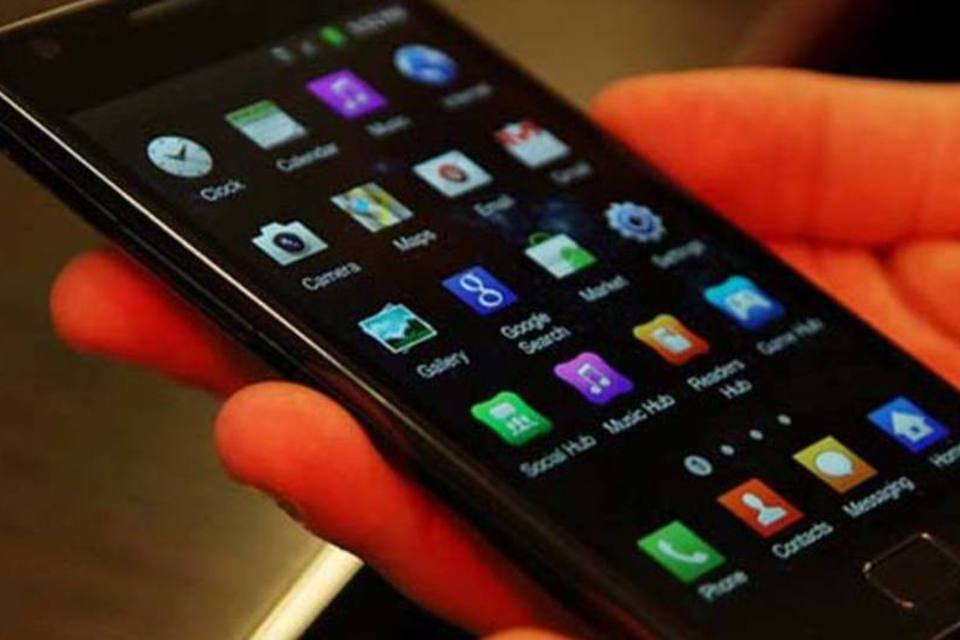 Celulares podem ganhar tela com célula solar