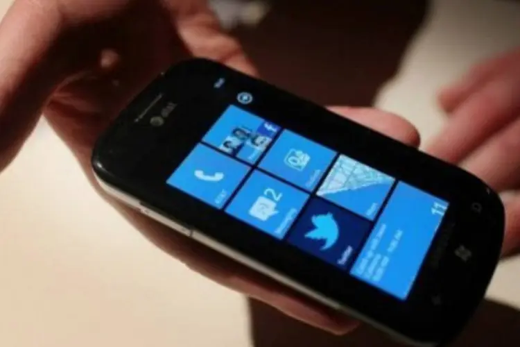 Smartphones: dispositivos móveis foram o principal foco dos cibercriminosos, em outubro (AFP/Alejandro Pagni)