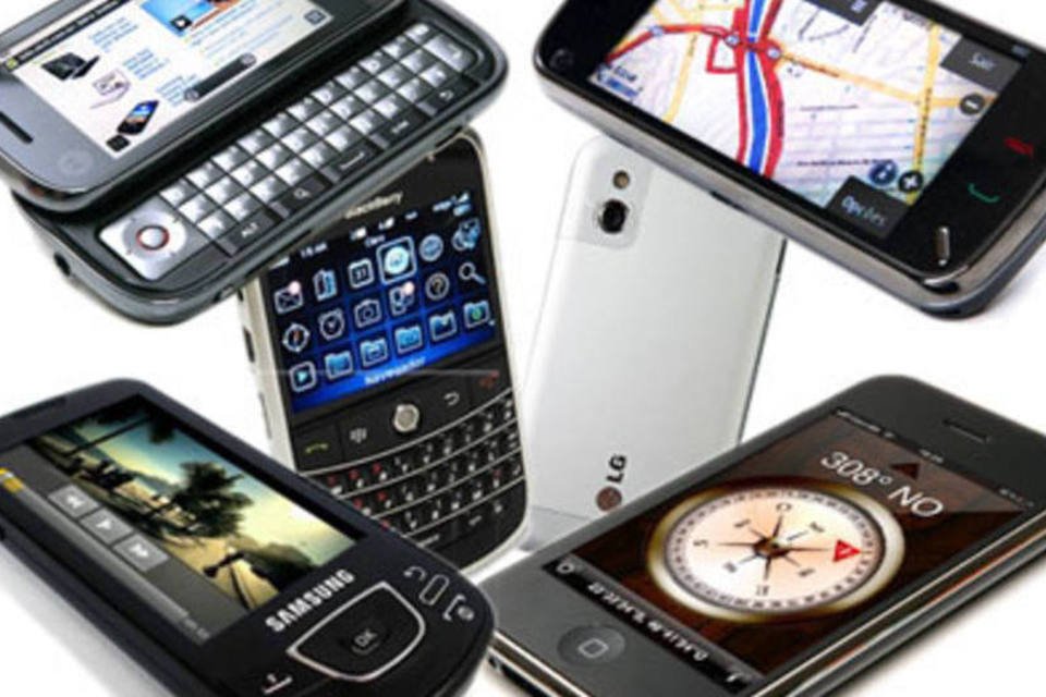 Compras via celular quase triplicarão até 2015