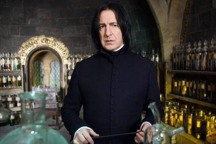 
	Alan Rickman: o ator participou da franquia Harry Potter como o professor Severo Snape
 (Facebook/Harry Potter)