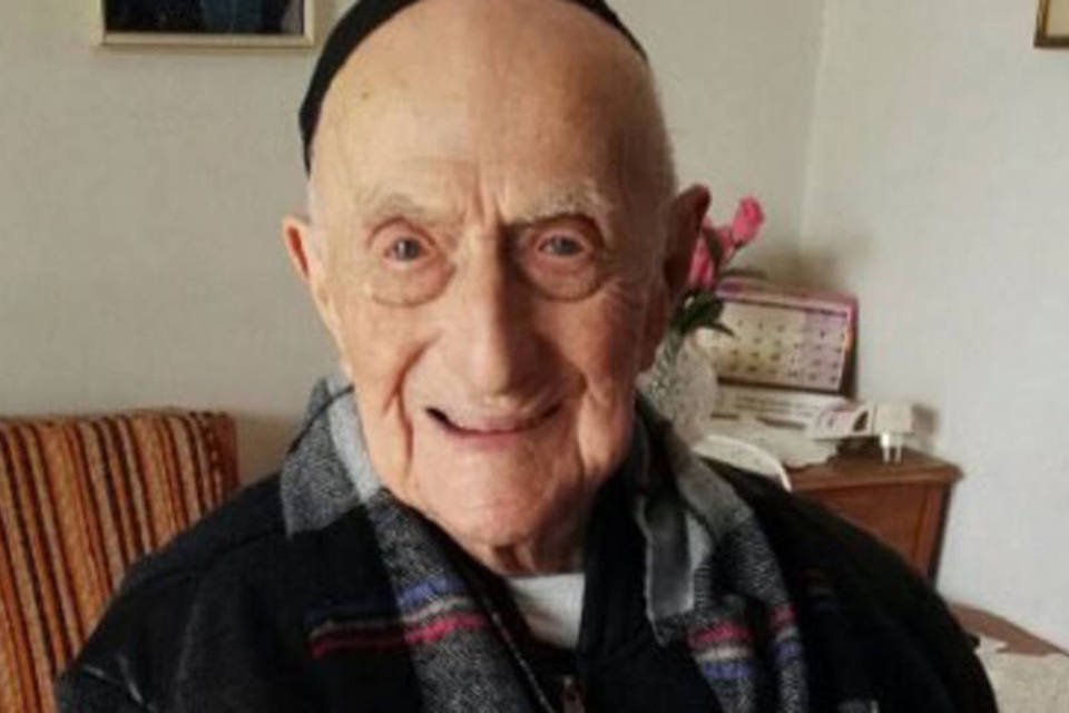 Sobrevivente do Holocausto é o homem mais velho do mundo
