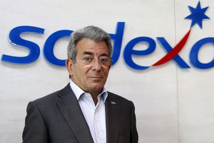 
	O presidente-executivo da Sodexo, Michel Landel: &quot;as tend&ecirc;ncias gerais continuam s&oacute;lidas em nossos neg&oacute;cios&quot;
 (REUTERS/Charles Platiau)