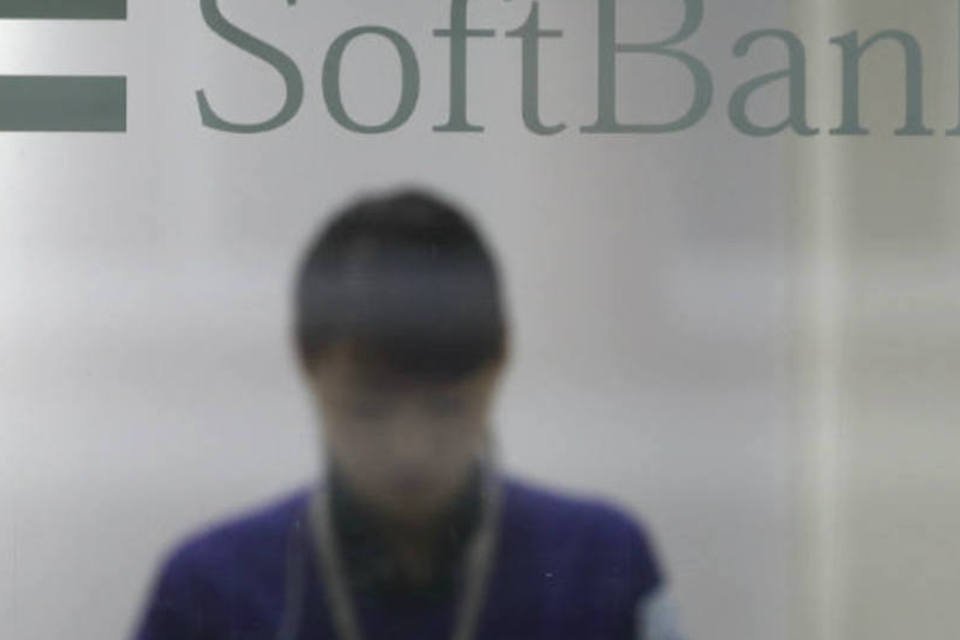 ARM impulsiona índice após oferta do Softbank