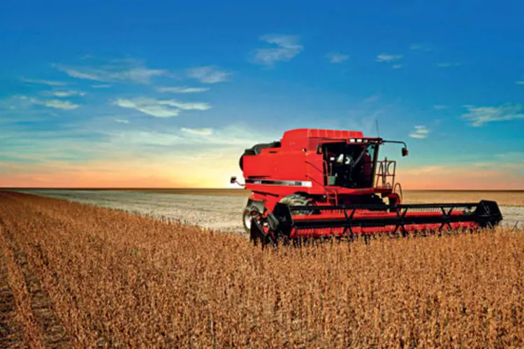 
	Consultoria manteve sua estimativa de colheita de 91,35 milh&otilde;es de toneladas de soja nesta temporada, alta de 6 por cento ante 2013/14
 (Divulgação / VOCÊ S/A)