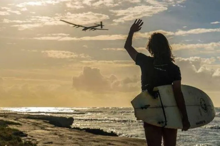 Solar Impulse 2: avião que funciona com energia solar está perto de completar volta ao mundo (Divulgação/Solar Impulse)